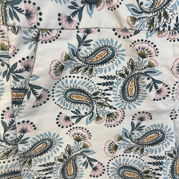 LOFT Paisley Chino 4" Shorts Multicolor Print Boho Vintage-Inspired Summer Sz 12 - Picture 3 of 7